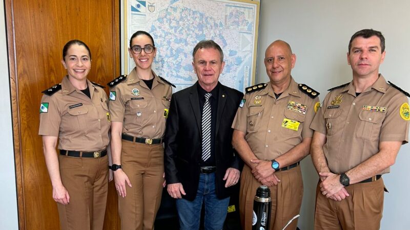 Deputado Toninho recebe visita de cortesia da Polícia Militar do Paraná